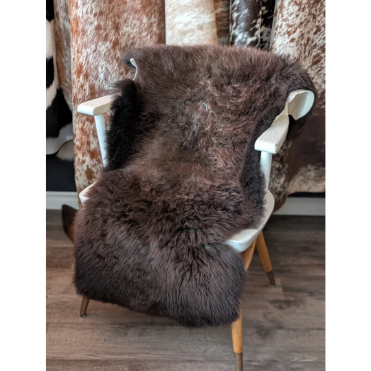 DE17❤️44.5" x 27.5" Gorgeous Fluffy British Sheepskin