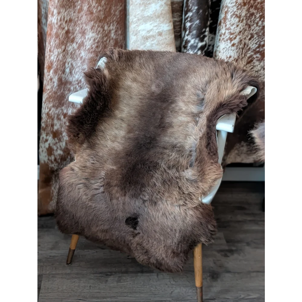 DE2❤️44" x 32" Gorgeous Fluffy British Sheepskin