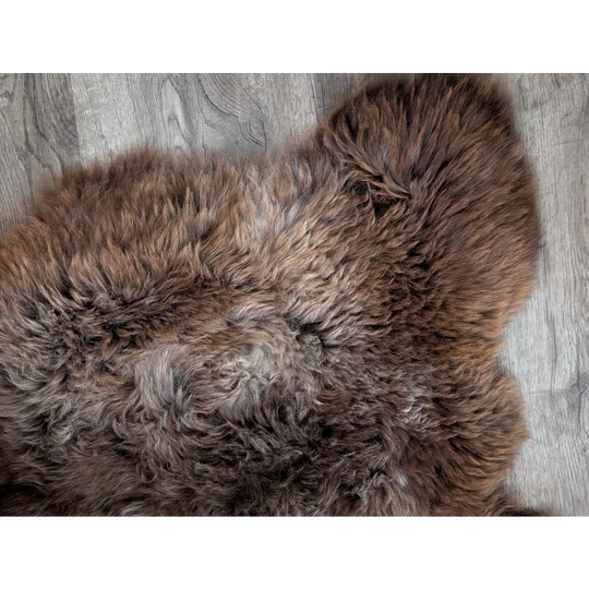 DE20❤️42" x 27" Gorgeous Fluffy British Sheepskin