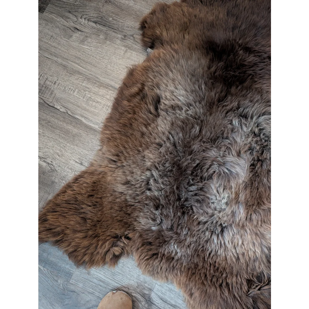 DE20❤️42" x 27" Gorgeous Fluffy British Sheepskin