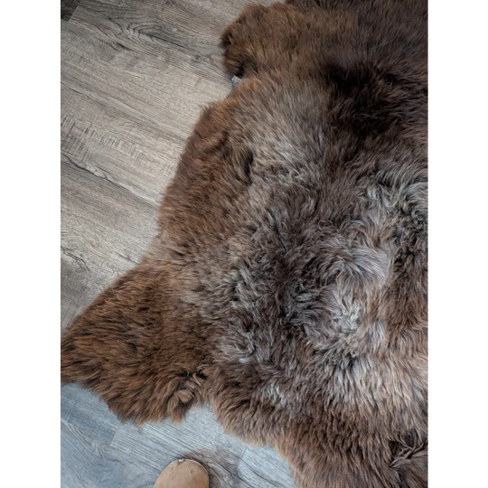DE20❤️42" x 27" Gorgeous Fluffy British Sheepskin