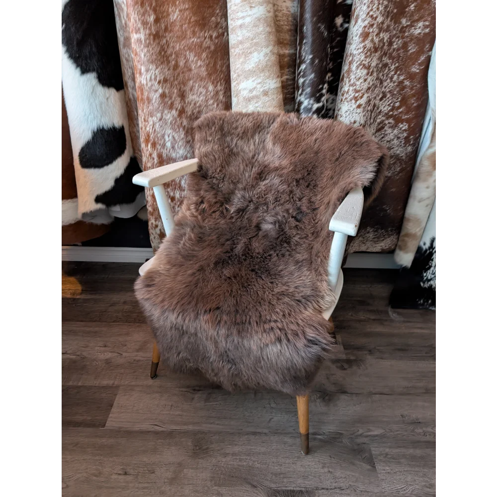 DE22❤️45" x 24" Gorgeous Fluffy British Sheepskin