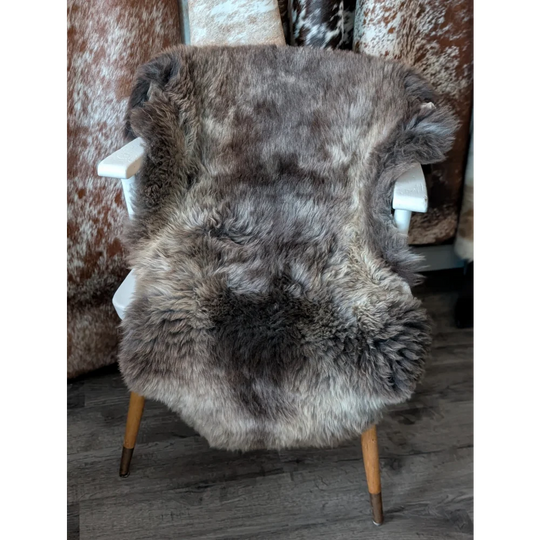 DE3❤️43.5" x 29" Gorgeous Fluffy British Sheepskin