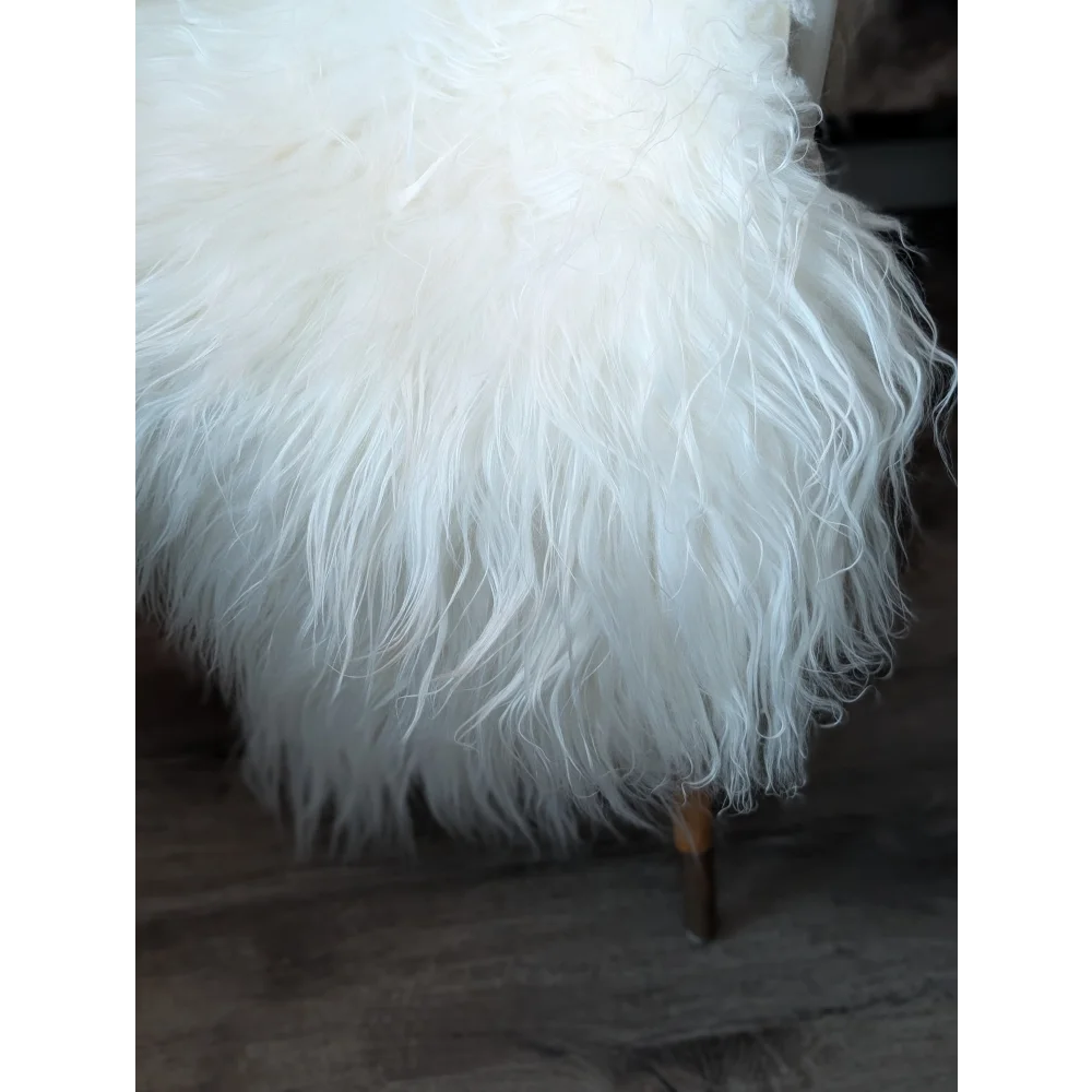 DE38❤️52" x 34" Natural White Icelandic Sheepskin