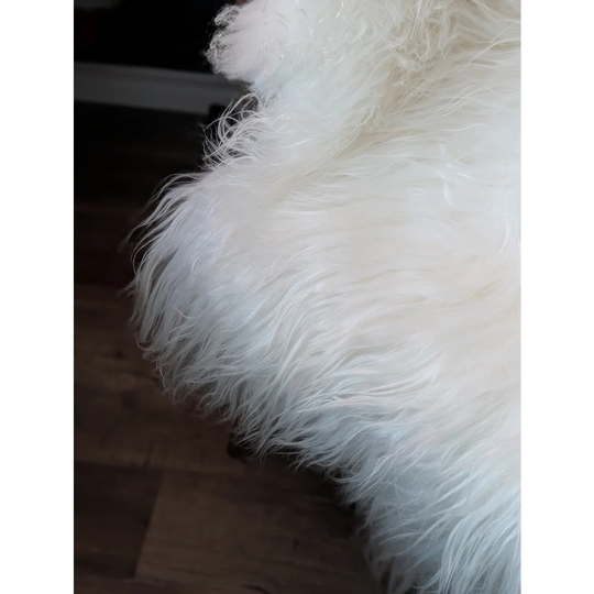 DE38❤️52" x 34" Natural White Icelandic Sheepskin