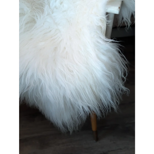 DE39❤️53" x 34" Natural White Icelandic Sheepskin