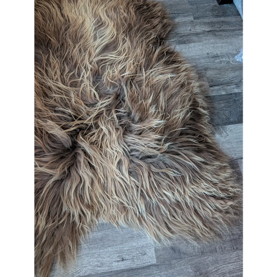 SPT10❤️53" x 34" Peau de mouton islandaise douce et impaire