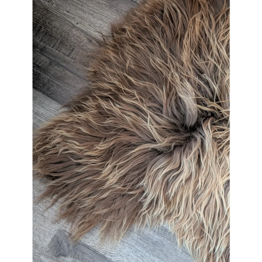 SPT10❤️53" x 34" Peau de mouton islandaise douce et impaire