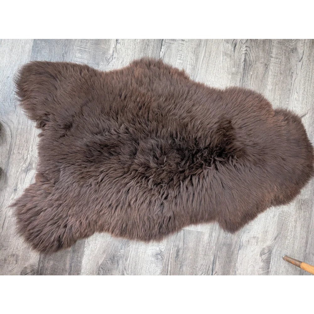 DE53❤️46" x 27" Gorgeous Fluffy British Sheepskin