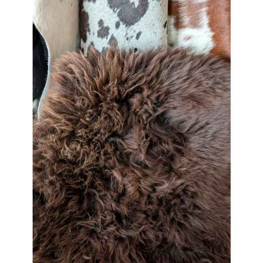 DE56❤️❤️47" x 30" Gorgeous Fluffy British Sheepskin