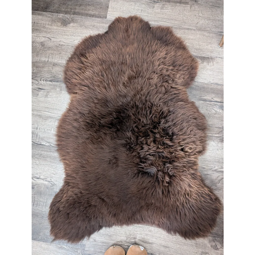 DE56❤️❤️47" x 30" Gorgeous Fluffy British Sheepskin