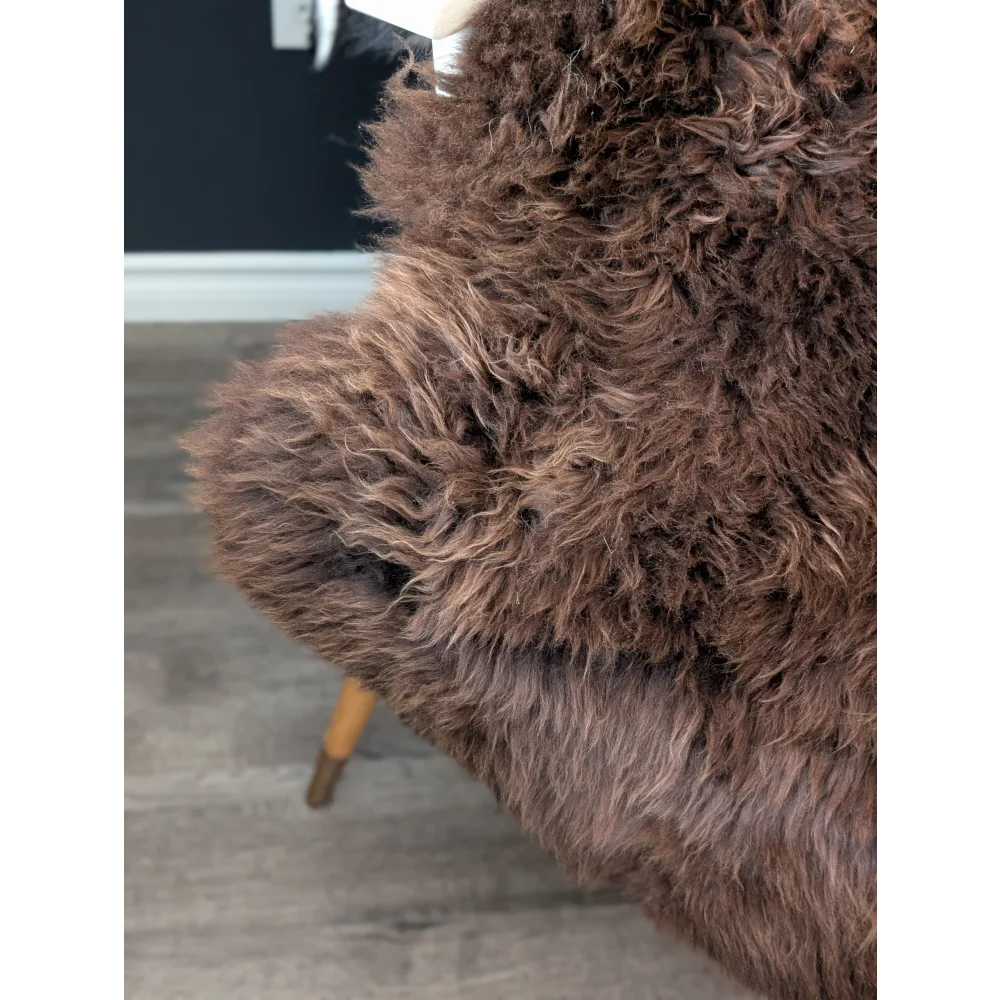 DE56❤️❤️47" x 30" Gorgeous Fluffy British Sheepskin