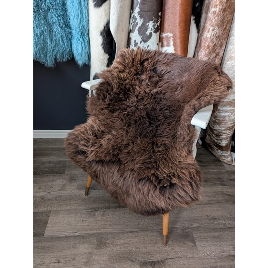 DE56❤️❤️47" x 30" Gorgeous Fluffy British Sheepskin