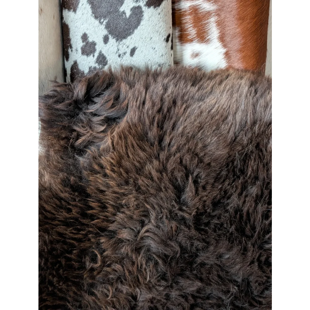 Gorgeous 45x30 fluffy rare British sheepskin rug