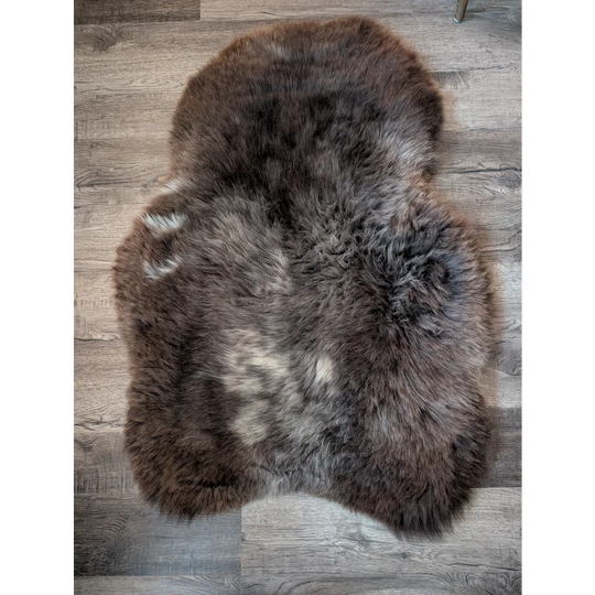 DE6❤️43" x 30" Gorgeous Fluffy British Sheepskin