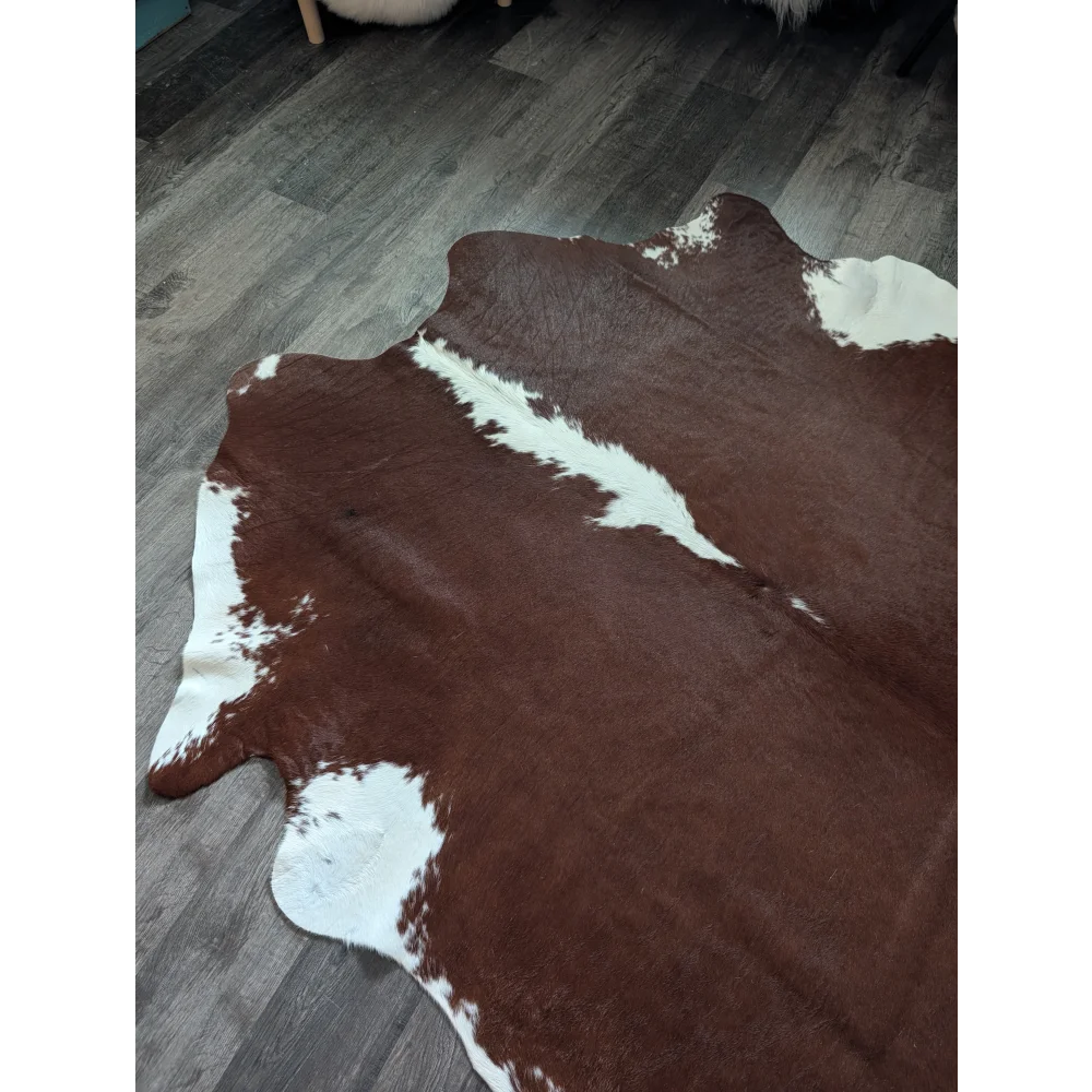 Large cowhide rug es02 with brown and white natural irregular patches for beautiful rugs and home decor