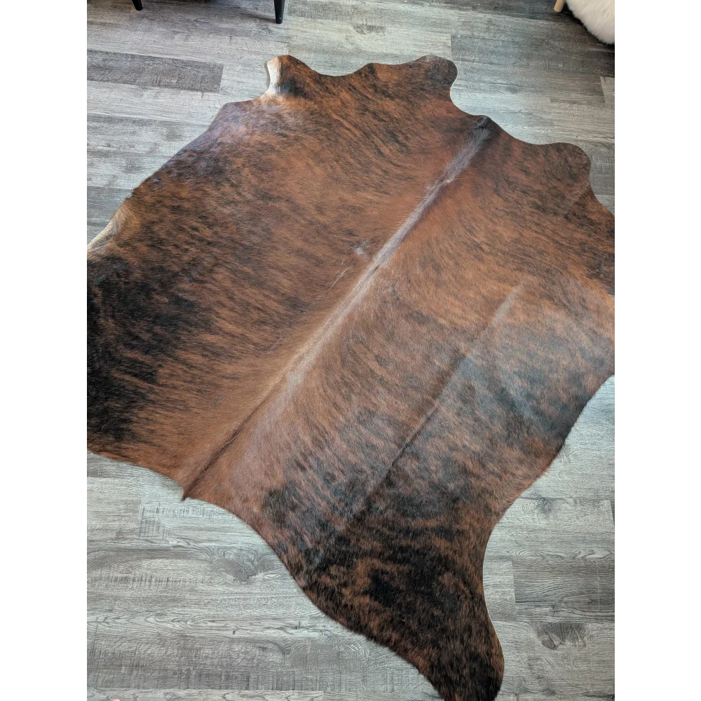 Large brown and black cowhide rug es22 with natural irregular edges perfect for beautiful rugs collection