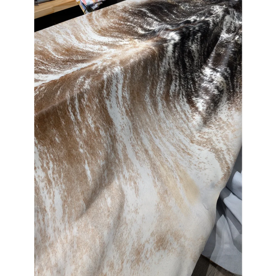 Extra large cowhide rug in gold and silver plush pattern, 102 x 91 inches