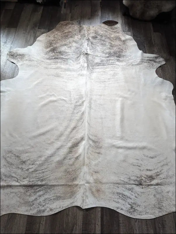 Exotic Grey #195❤ 100’ x 88’ cowhide rug - rug