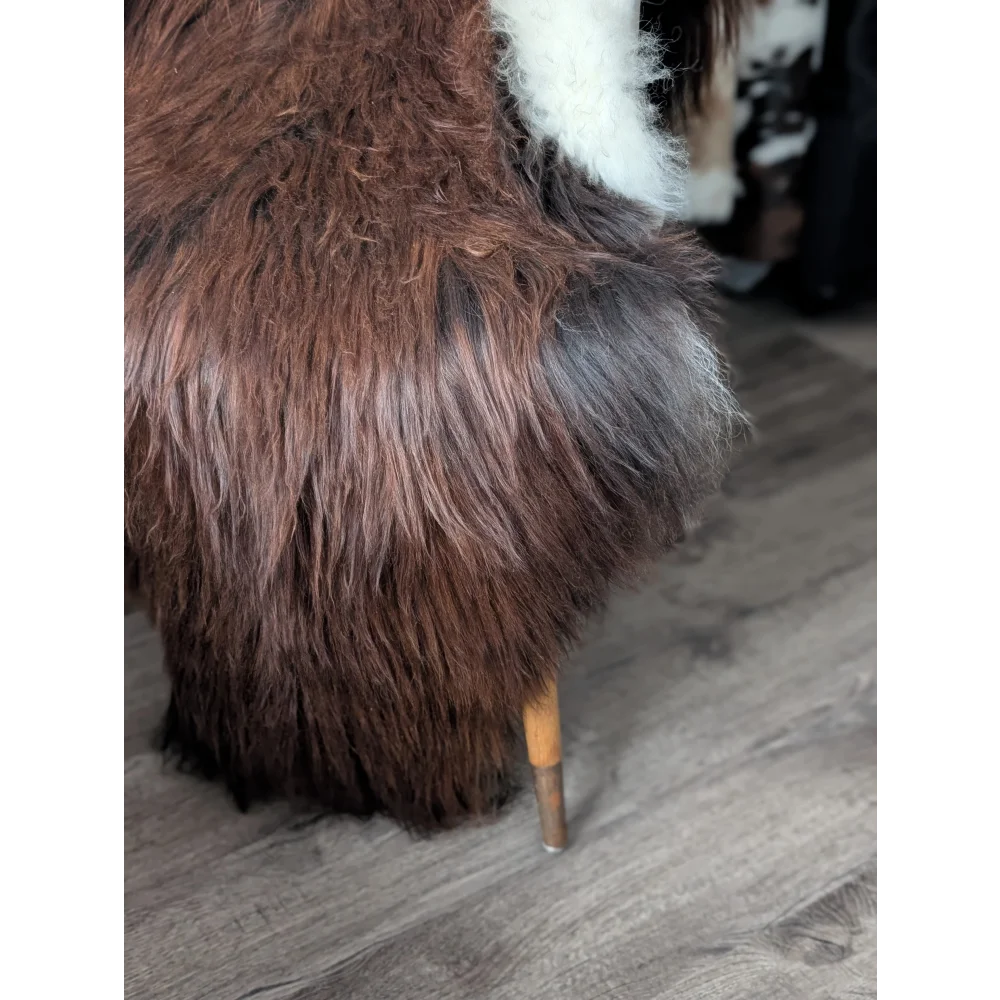 Gorgeous 56x33 Icelandic sheepskin rug by Angus Oliver, brown white fur coat