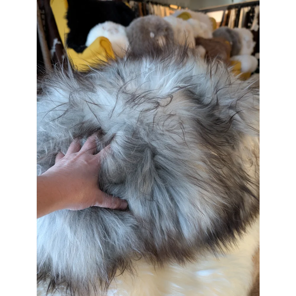 Floor Pouf❤️Grey Icelandic