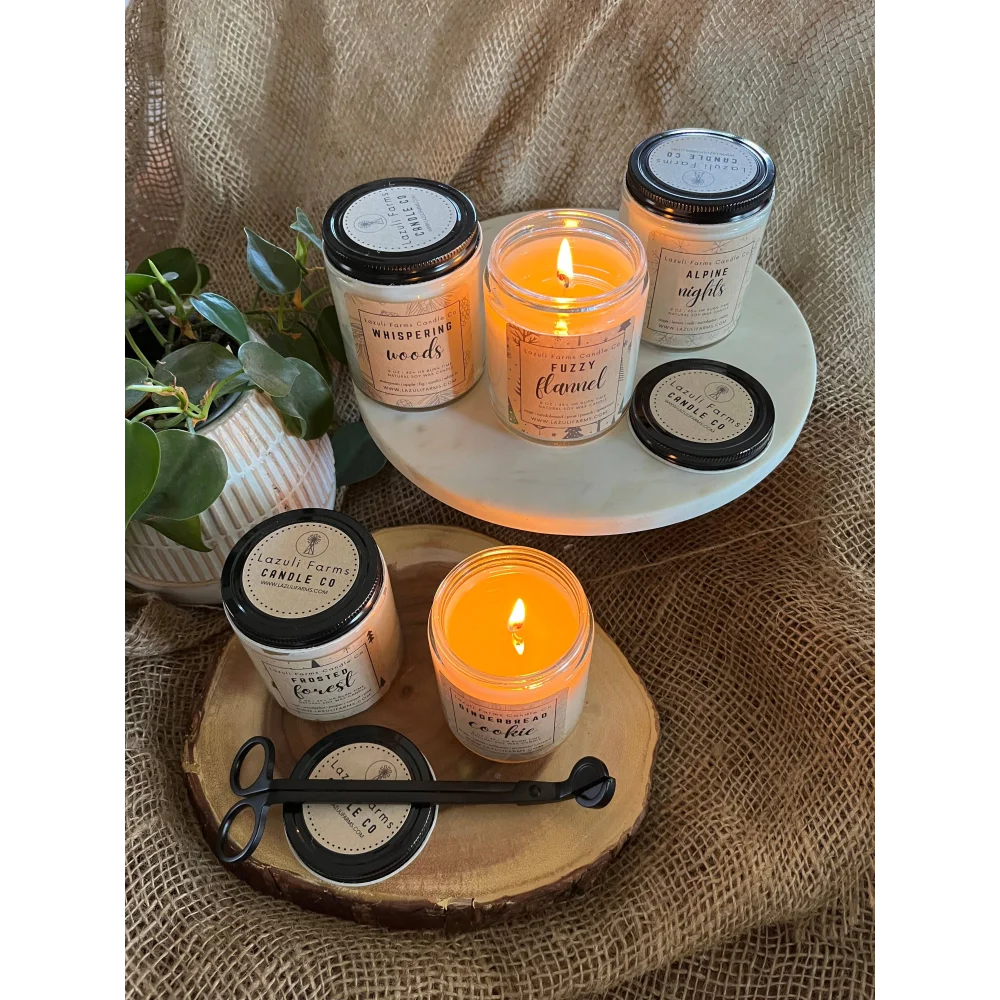 Frosted forest candle with natural soy wax and pine scent