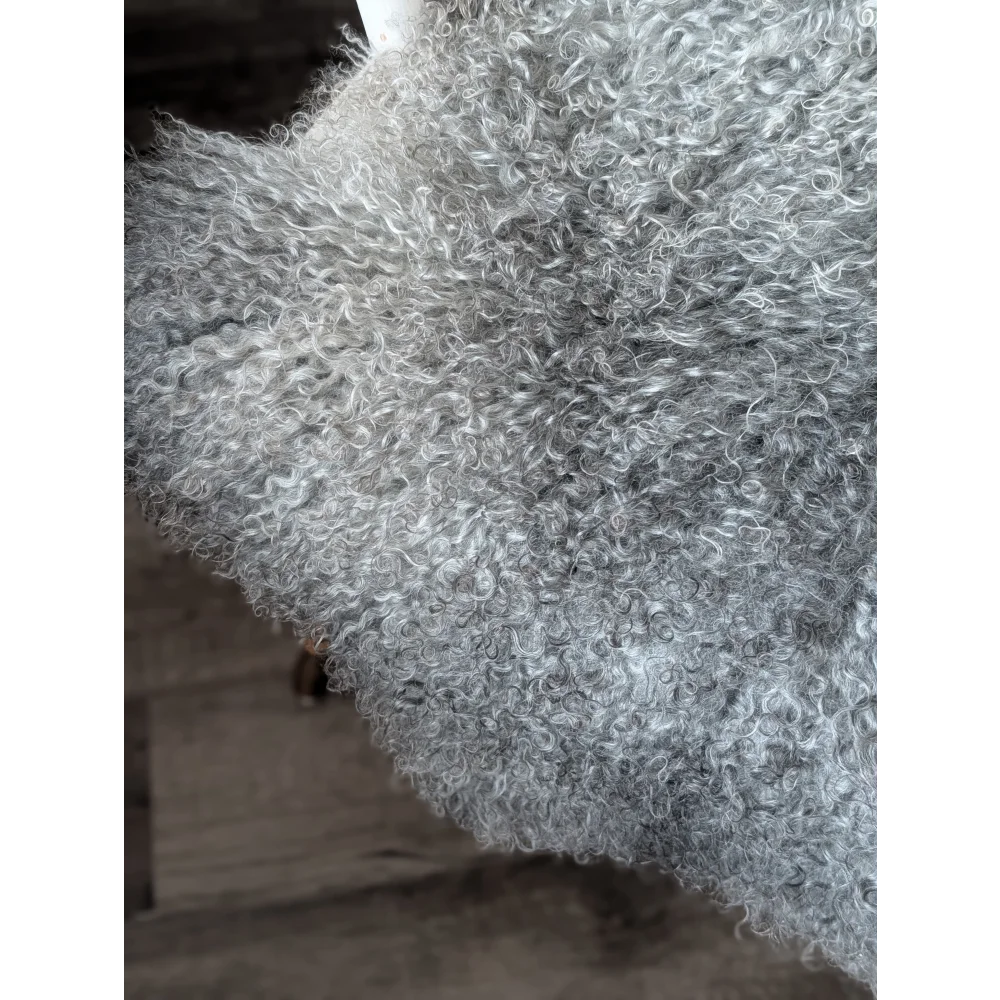 Silver metallic mesh scarf on Gotland sheepskin 52x31