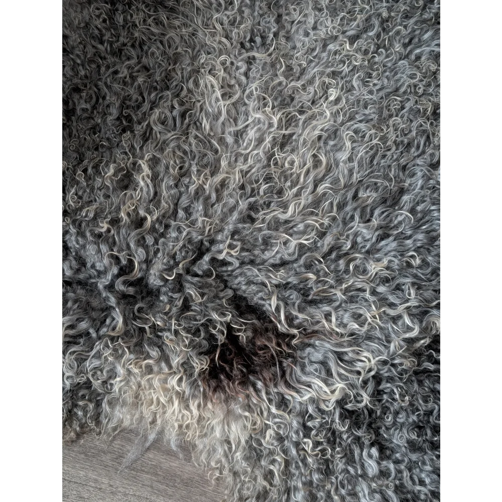 Curly gray Gotland sheepskin rug, 52x31, natural soft texture