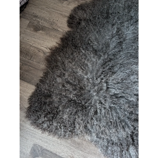 Charcoal gray shaggy Gotland sheepskin rug 52x31 from Oliver Luxury Sheepskins