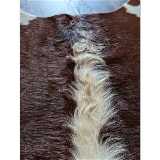 Lovely Hereford#108 extra large 90.5x84 cowhide rug with brown white fur