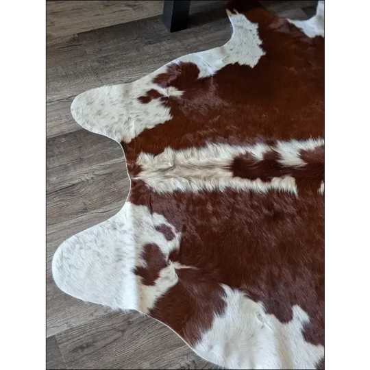Extra large Hereford#109 cowhide rug with brown white patches, soft underfoot