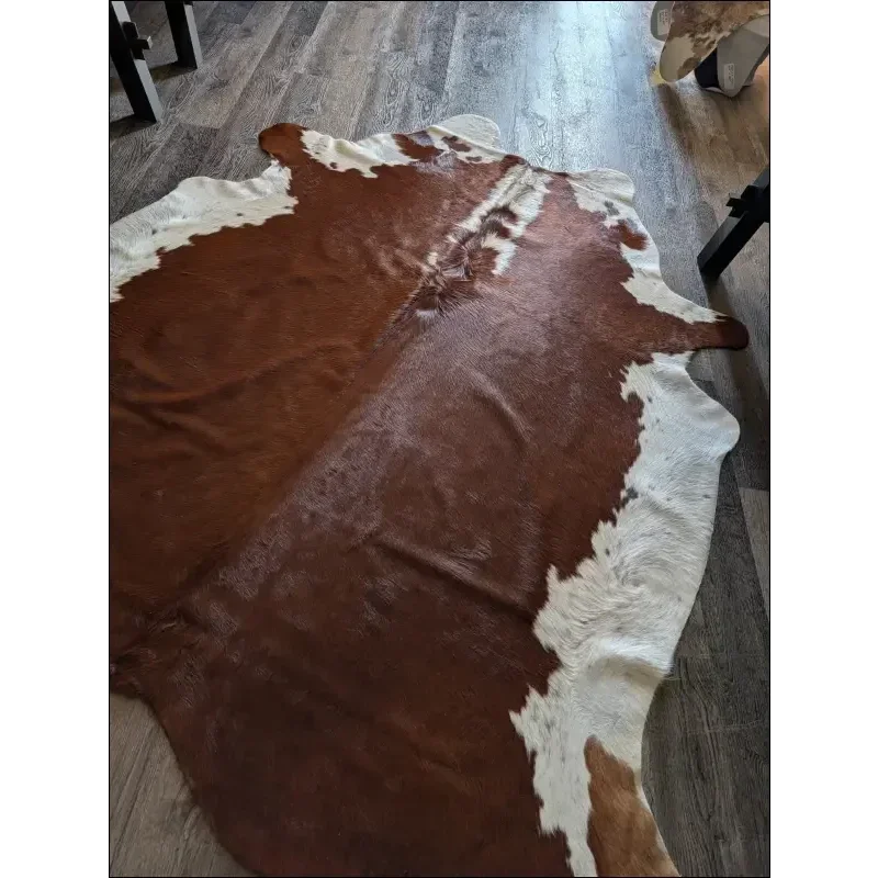 Lovely Hereford#109 extra large cowhide rug with brown white patches soft underfoot