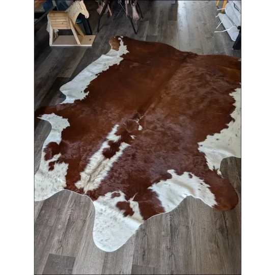 Extra large Hereford#109 cowhide rug with brown white patches, soft underfoot