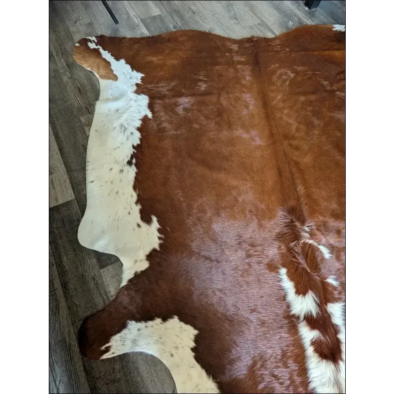 Extra large Hereford#109 cowhide rug, 94’’ x 85.5’’, brown white patches, soft underfoot