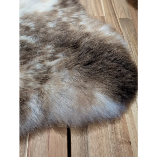 JA8❤️46" x 25" Gorgeous Fluffy British Sheepskin