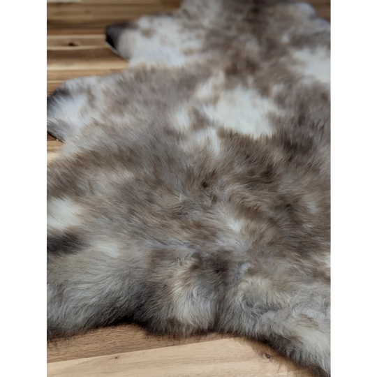 JA9❤️45" x 27" Gorgeous Fluffy British Sheepskin