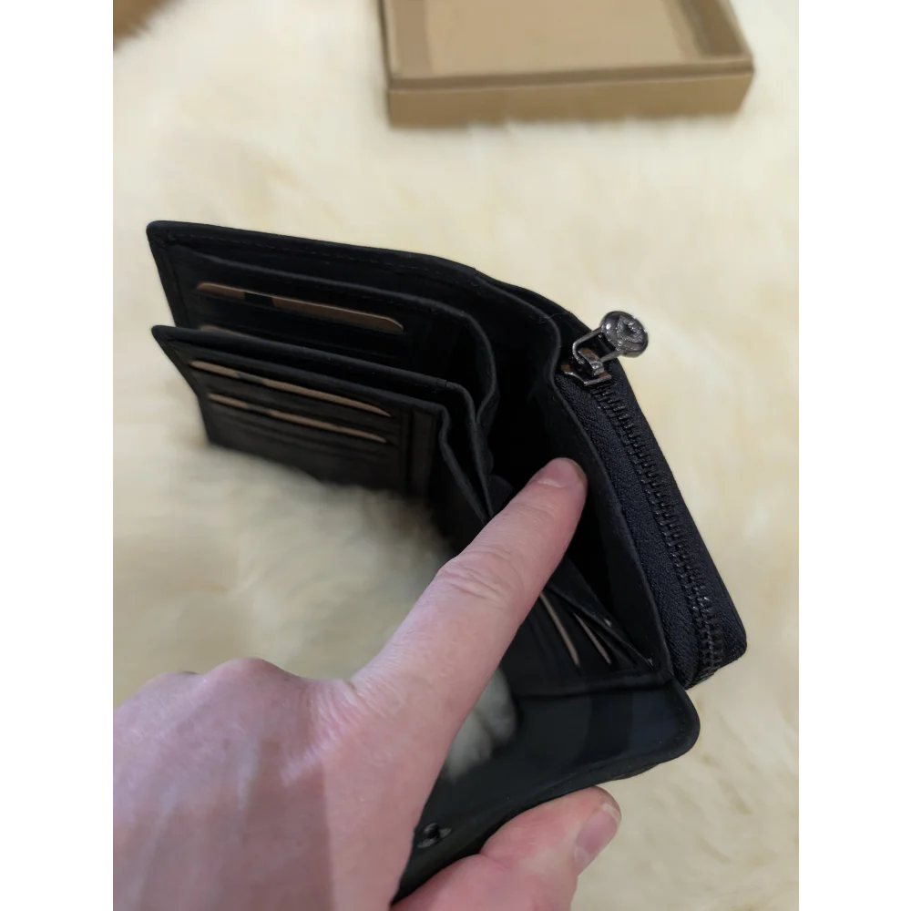 Black angus oliver sheepskin leather wallet with zipper slots