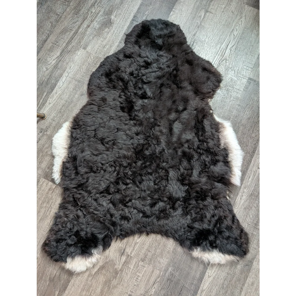 Large luv11 soft blacky icelandic sheepskin rug with short wool curly plush fur in black and white