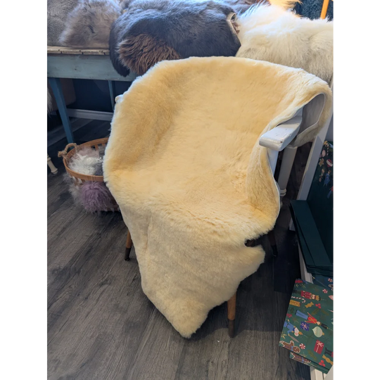 M17  53"x 30" Massive Medical Sheepskin