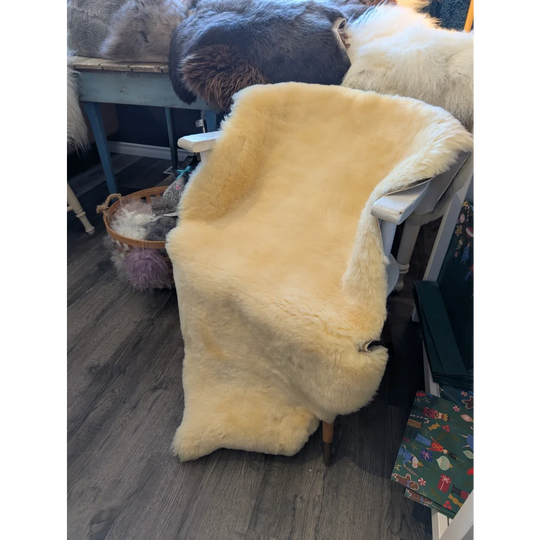 M8 53"x 30" Massive Medical Sheepskins