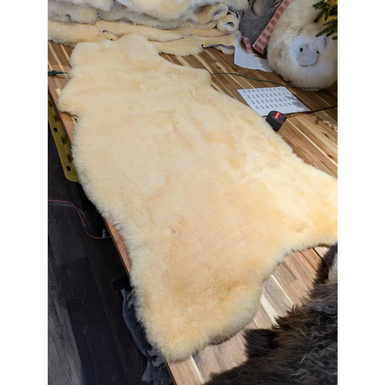 MEDI#1  53"x 30" Massive Medical Sheepskins