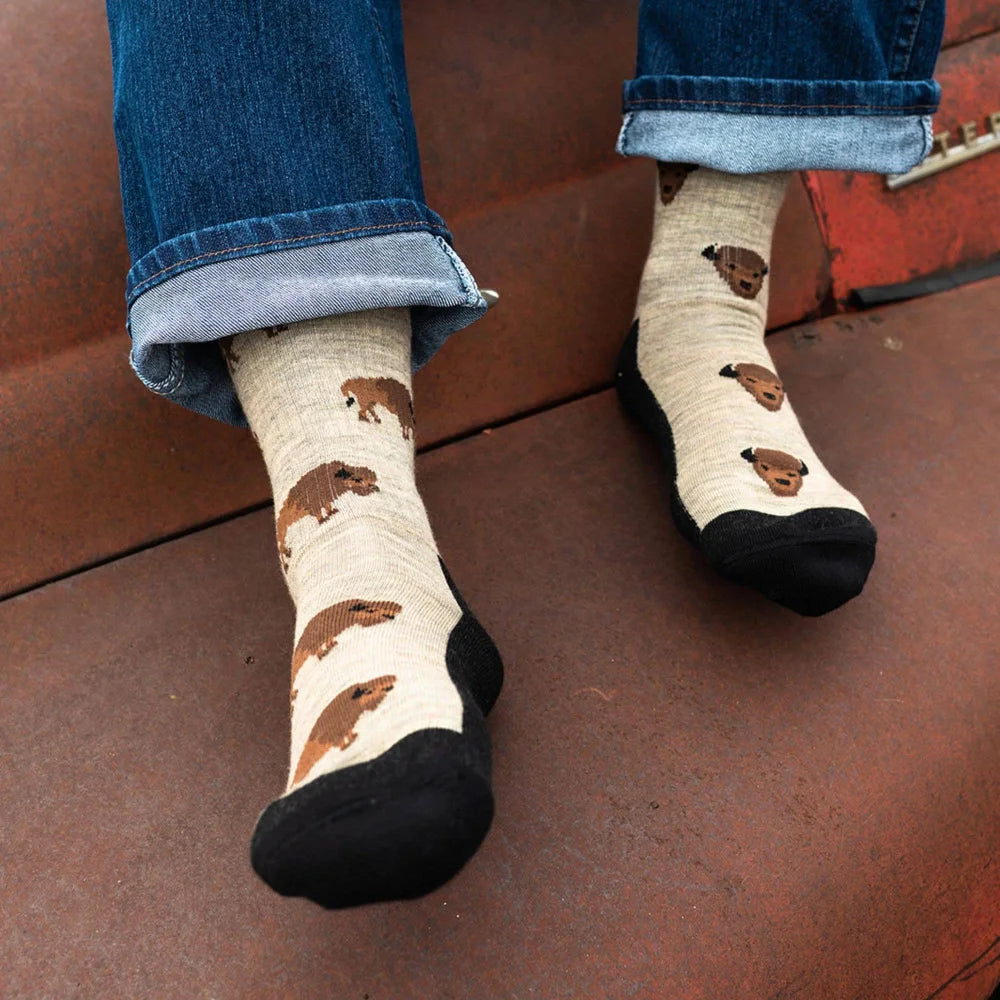 Beige men’s bison merino wool socks with brown prints and black toe caps perfect for hiking and trail use