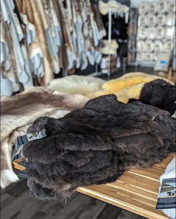 Natural Blacky Brown Affordable Icelandic Shorn Sheepskin - sheepskin