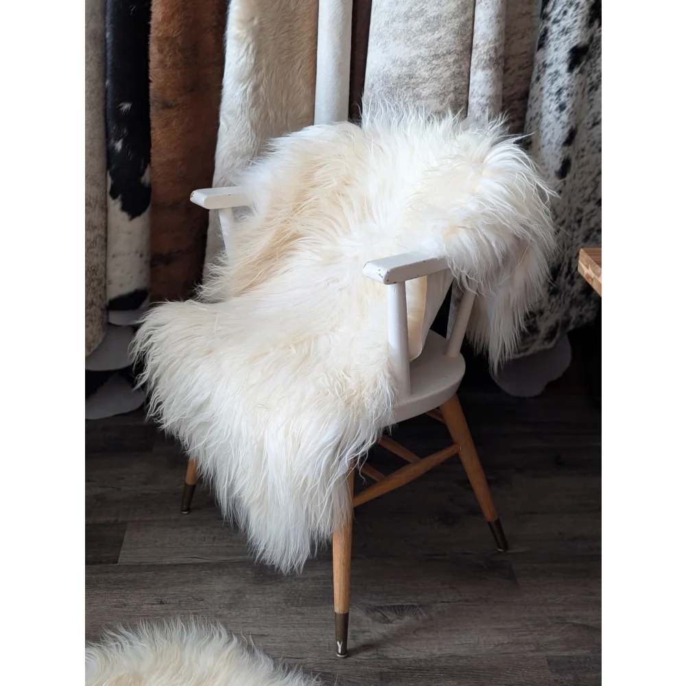 SPECIAL! White Icelandic Sheepskin