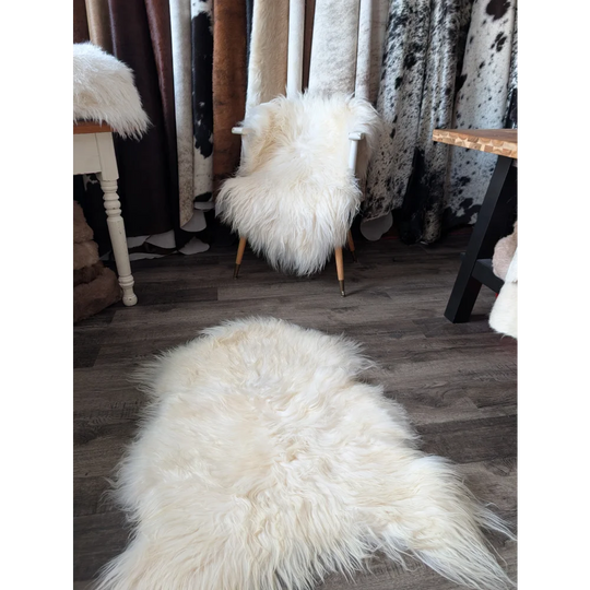 SPECIAL! White Icelandic Sheepskin
