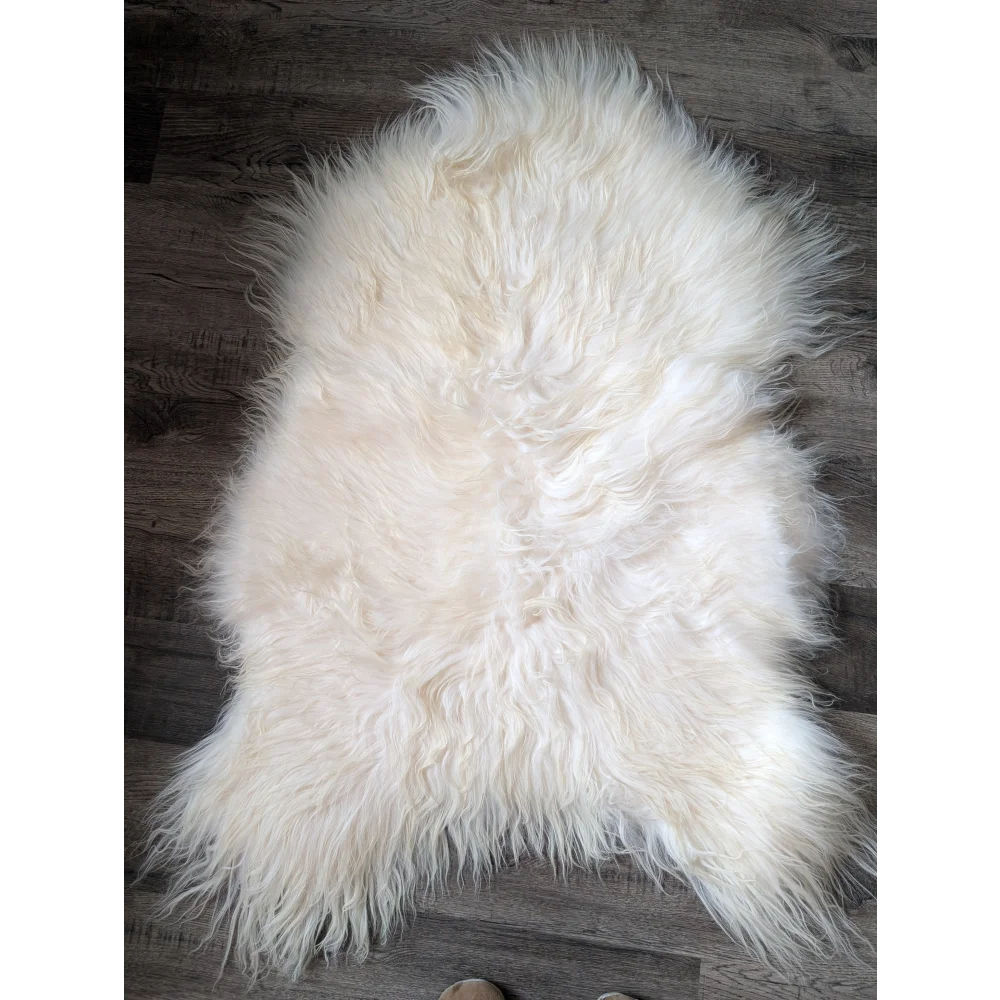 SPECIAL! White Icelandic Sheepskin