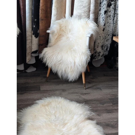 SPECIAL! White Icelandic Sheepskin