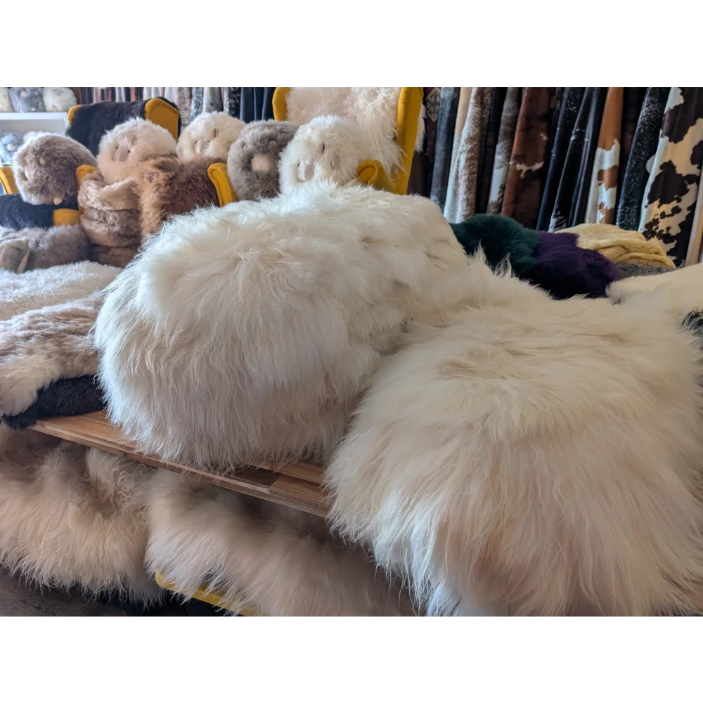 SPECIAL! White Icelandic Sheepskin