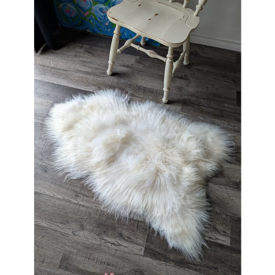 Soft natural white Icelandic sheepskin rug for cozy modern decor