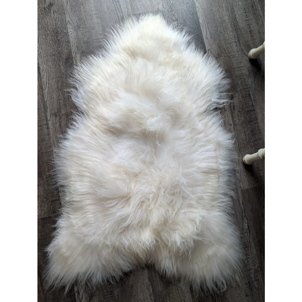 Soft fluffy natural white Icelandic sheepskin rug